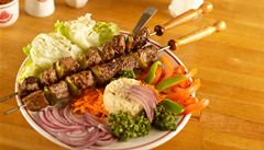 Jehn��í �píz s rý�í a zeleninou