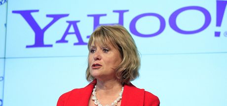 Americká internetová spolenost Yahoo odvolala Carol Bartzovou