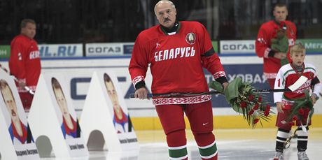Tryzna v Minsku po letecké havárii hokejist Jaroslavle.