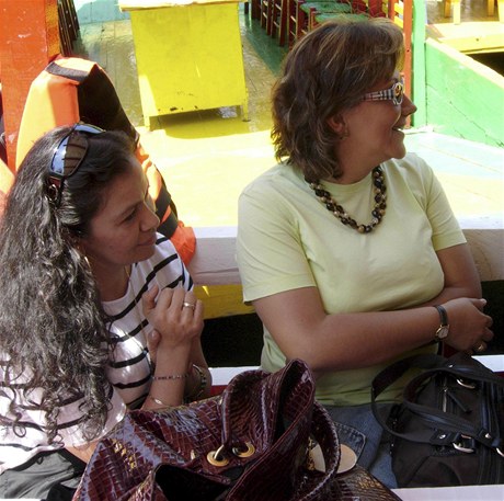 Mexické novináky Marcela Jarceová (vlevo) a Rocio Gonzálesová.  