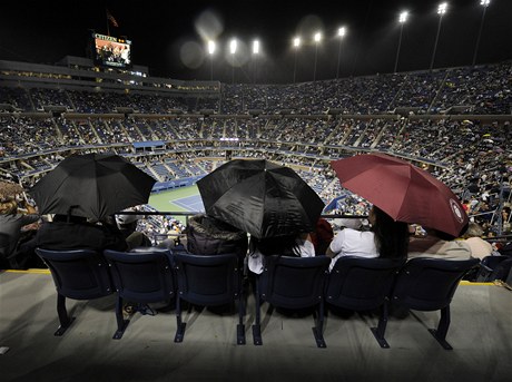 Poslední grandslam sezony US Open trápí dé