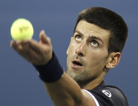 Novak Djokovi ve tetím kole US Open porazil Rusa Nikolaje Davydnka 