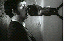 Scéna ze snímku Byt