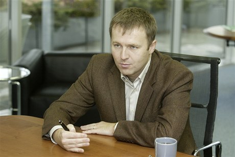 Martin Roman v roce 2004, kdy nastoupil do vedení firmy EZ.