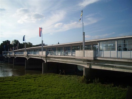 Kolonádový most v Pieanech (1930 - 1933)