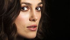 Keira Knightley se zasnoubila s hudebnkem Rightonem