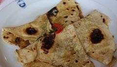 Lok�e pln�né husím sádlem a husími játry