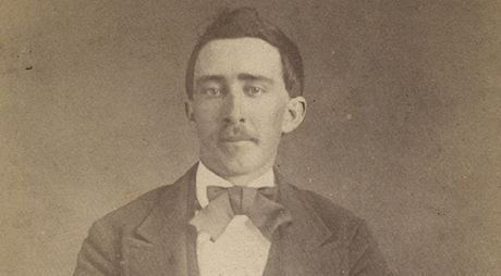 Tato fotografie vznikla v roce 1870. Je na ní Nicolas Cage?
