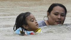 Filipíny zasáhl další tajfun, obětí už je 55