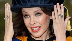 Kylie Minogue dostala estn doktort z medicny