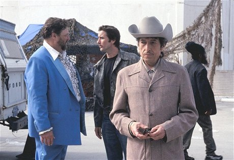 Bob Dylan jako Jack Fate ve filmu Inkognito z roku 2003