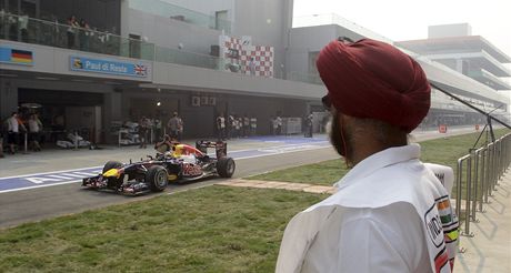 Sebastian Vettel na tréninku ped Velkou cenou Indie