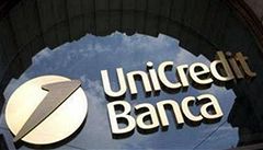 UniCredit m gigantickou ztrtu 10 miliard eur