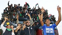 Pechodn nrodn rada vyhlsila osvobozen Libye