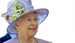 Britská královna shání sluhu. Diskrétního