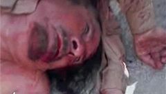Kaddáfí zemřel, podlehl zraněním, potvrdila vláda rebelů