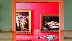 David LaChapelle kombinuje groteskní a fantazijní elementy s b�nými reáliemi.