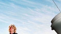 David LaChapelle kombinuje groteskní a fantazijní elementy s b�nými reáliemi.