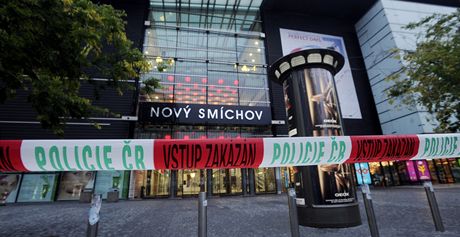  Kvli bombové hrozb bylo evakuováno obchodní centrum Nový Smíchov v Praze. 