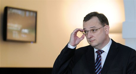   Premiér Petr Neas (ODS) vystoupil na tiskové konferenci v Poslanecké snmovn k aktuální politické situaci.  