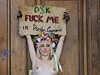 Aktivistky z FEMEN jsou proslulé tím, e protestují polonahé.