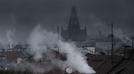 Ovzduí se v Praze proistí zejména v noci.