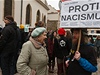Na Betlémském námstí v Praze se seli demonstranti proti nacismu. 