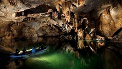 Národní park podzemní �eky Puerto Princesa (Filipíny) - le�í asi 50 km severn� od m�sta Puerto Princesa na ostrov� Palawan