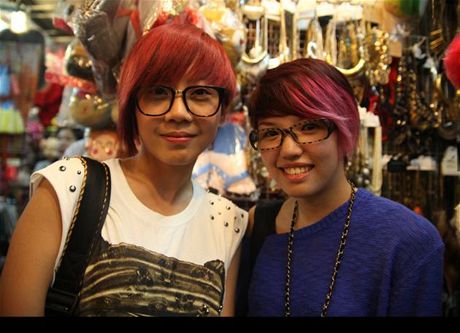 V Hongongu jsou trendy brýle, která nemají ádná skla