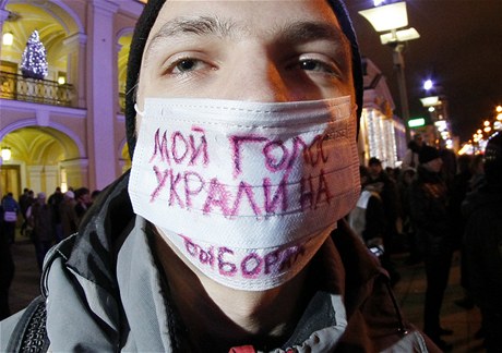 'Ve volbách mi ukradli hlas". Jeden z ruských demonstrant.