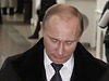 Vladimir Putin hlasuje v parlamentních volbách