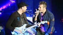 Coldplay se vrt do Prahy. Chris Martin a Jonny Buckland na snmku z letonho listopadu.