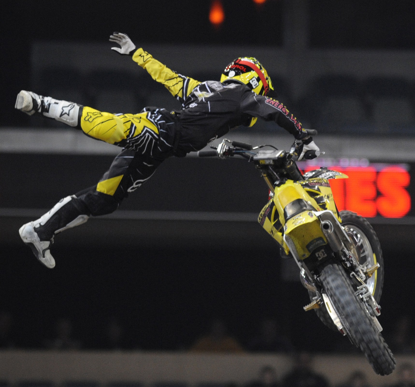�ech Libor Podmol na freestylové motokrosové exhibici Gladiator Games