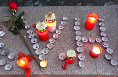 Na prezidenta Václava Havla vzpomínali lidé v ad zemí po celém svt (ilustraní foto).