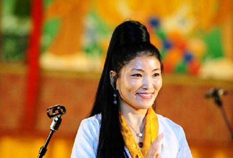 Poslední dny roku nabídnou workshop s tibetskou zpvakou Junghen Lhamo.