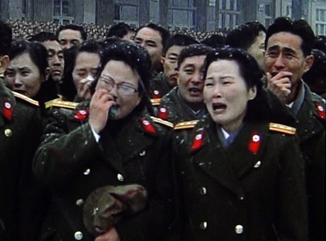 Severokorejská armáda truchlí pi pohbu Kim ong-ila