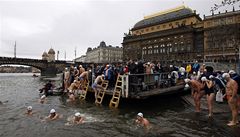 Prosinec byl extrémn� teplý, teploty �plhaly nad deset stup�� 