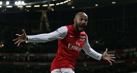 Francouzský útoník Thierry Henry oslavil návrat do londýnského Arsenalu vítzným gólem do sít Leedsu v zápase Anglického poháru