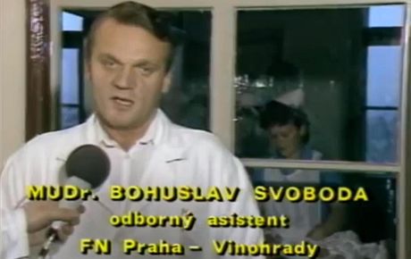 Bohuslav Svoboda se vyjaduje v eskoslovenské televizi k dohod z Reykjavíku v roce 1986