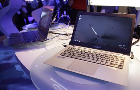 Ultrabooky jsou supertenk laptopy