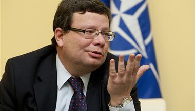 Místopředseda ODS a ministr obrany Alexandr Vondra.