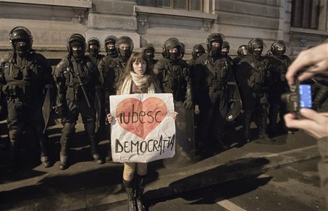 Protivládní demonstrace v Bukureti