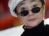 Yoko Ono pi své návtv Prahy v roce 2003