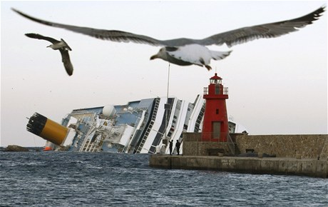 Rackové nad vrakem lodi Costa Concordia