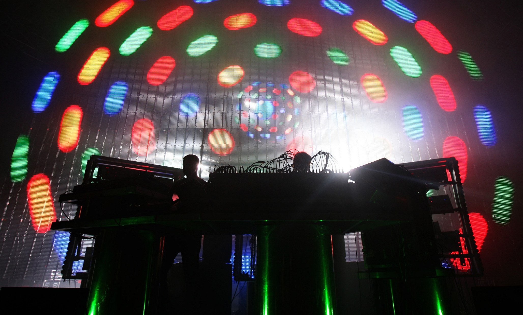 Vystoupení Chemical Brothers v �eské republice v lét� 2007