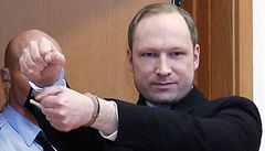 Breivik: Chci hned z vazby. Byli to vlastizrádci