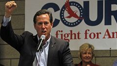 Romney v ohrožení? Santorum vyhrál ve třech státech
