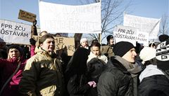 Nerute fakultu, zrute komisi, dali studenti v Plzni
