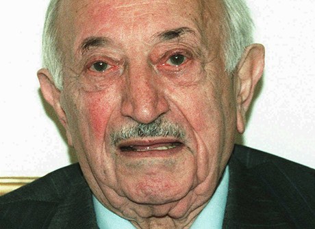 Simon Wiesenthal na snímku z roku 1995