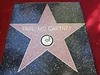 To je ona. Hvzda na hollywoodském chodníku slávy, která patí Paulu McCartneymu.